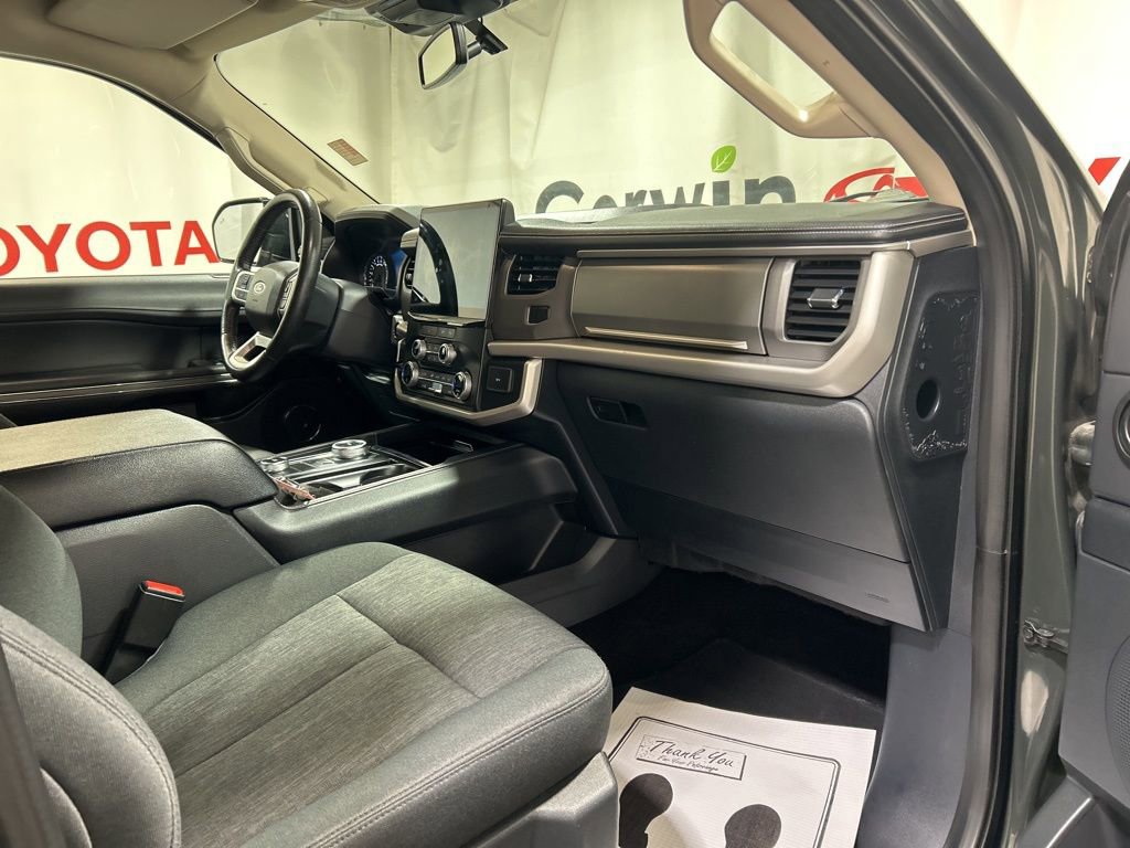 Used 2022 Ford Expedition XLT AWD/4WD image 10