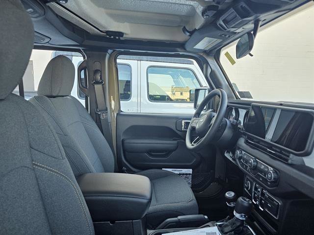 New 2026 Jeep Gladiator Sport image 9