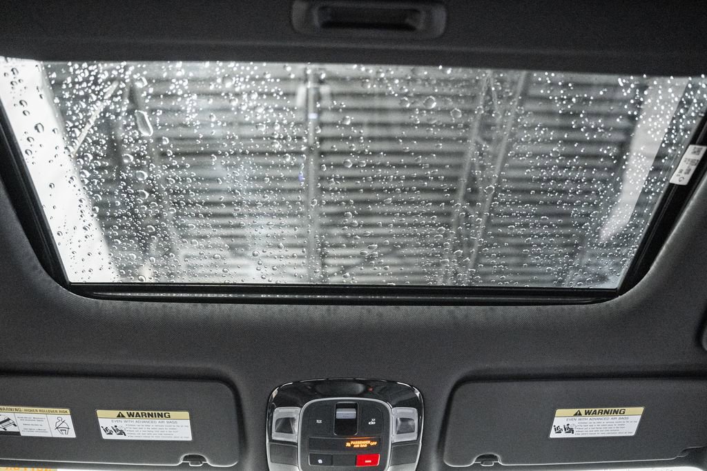 Used 2024 Hyundai Santa Cruz Night image 37