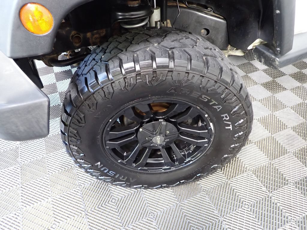 Used 2015 Jeep Wrangler Unlimited Sport w/ Quick Order Package 24S AWD/4WD image 35