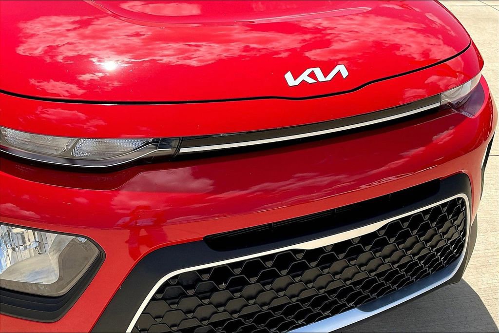 Certified 2022 Kia Soul LX w/ Technology Package image 30