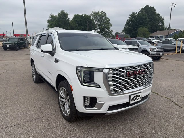 Used 2022 GMC Yukon Denali AWD/4WD image 8