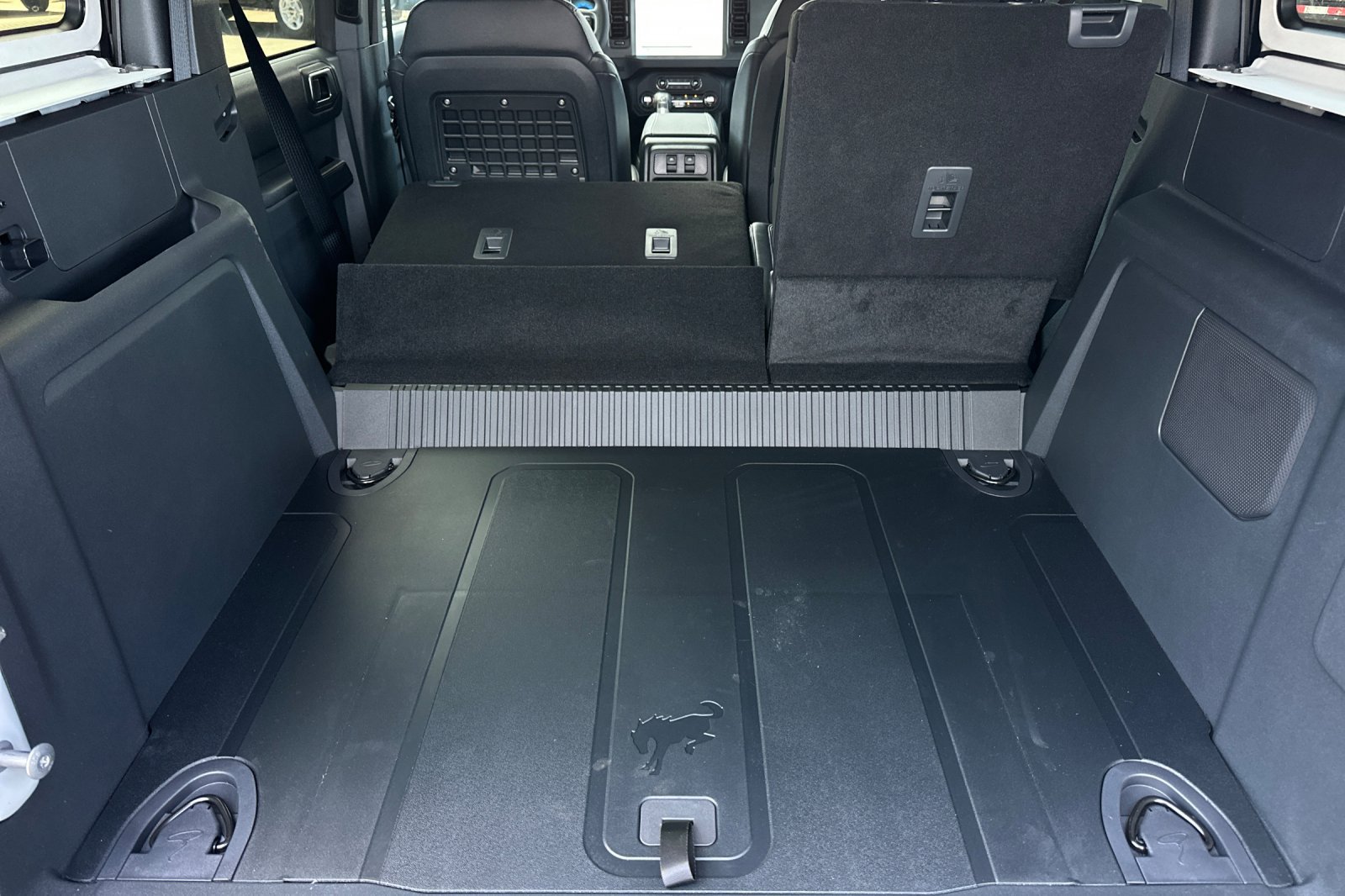 New 2026 Ford Bronco Badlands AWD/4WD image 14