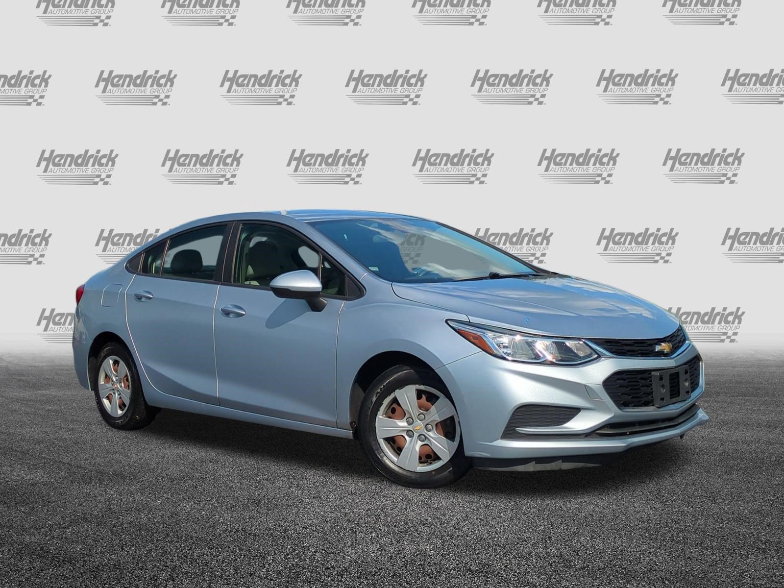 Used 2018 Chevrolet Cruze LS FWD video 2