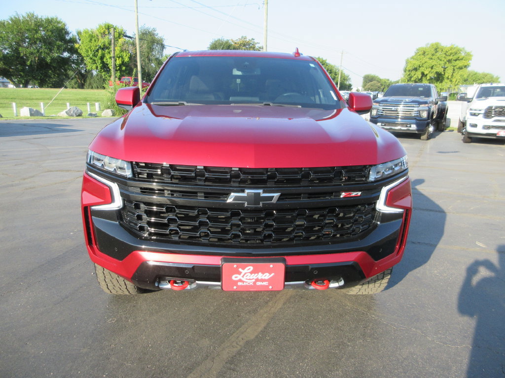 Certified 2023 Chevrolet Suburban Z71 AWD/4WD image 13