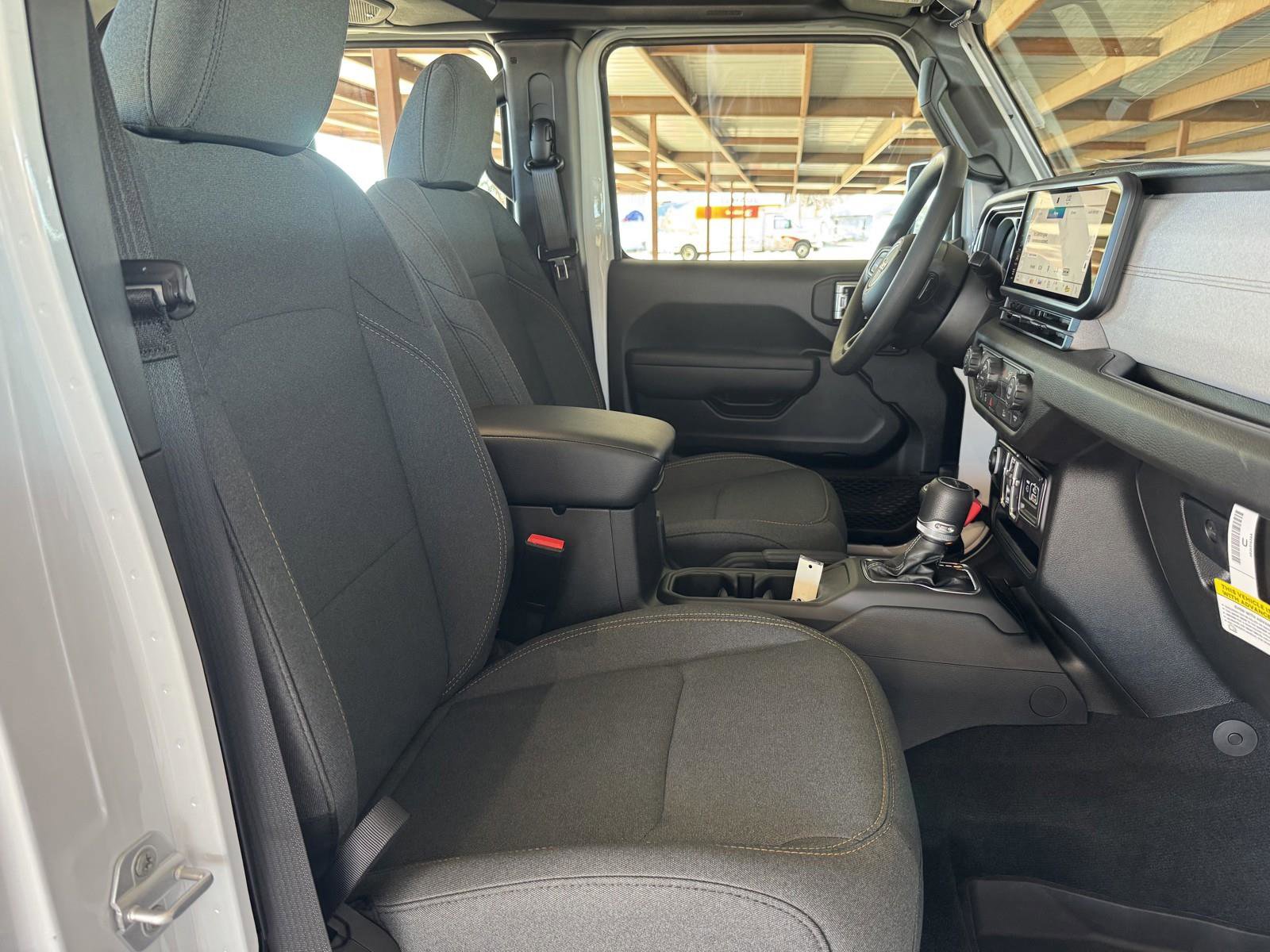 New 2026 Jeep Gladiator Sport image 34