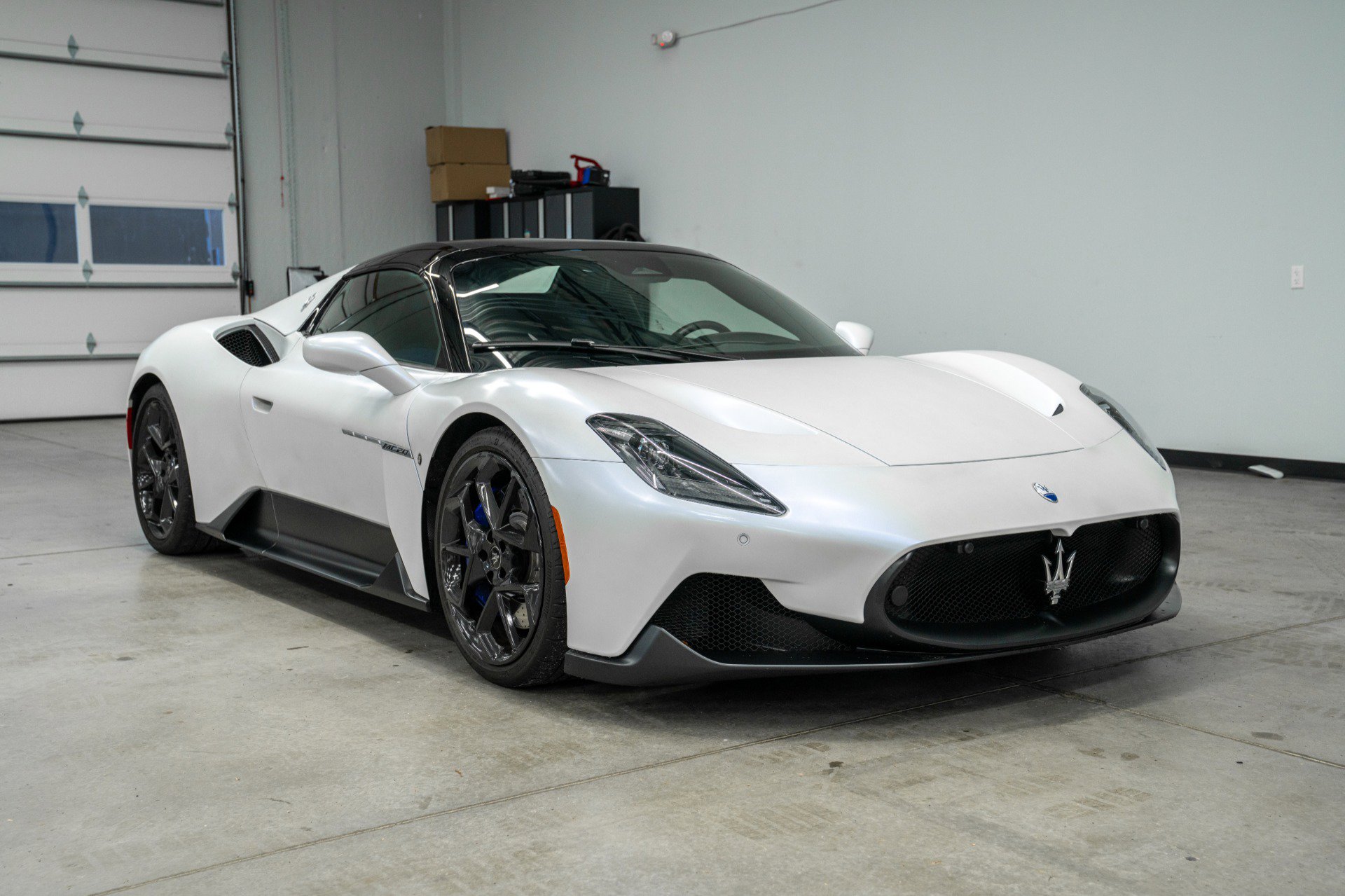Used 2023 Maserati MC20 Spyder RWD image 36