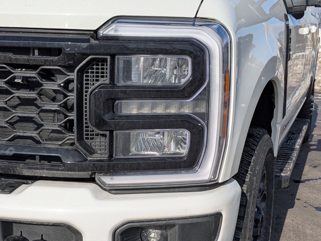 New 2026 Ford F350 Lariat w/ Black Appearance Package image 8