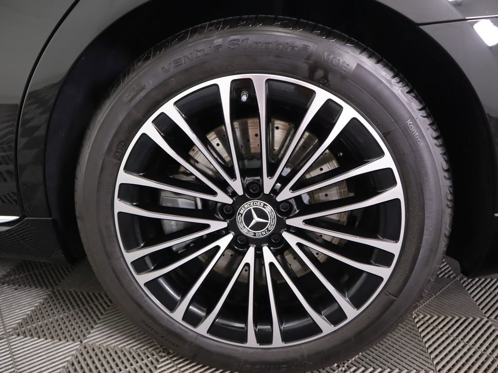 Certified 2024 Mercedes-Benz S 580 4MATIC Sedan image 32