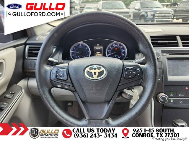 Used 2016 Toyota Camry LE FWD image 13