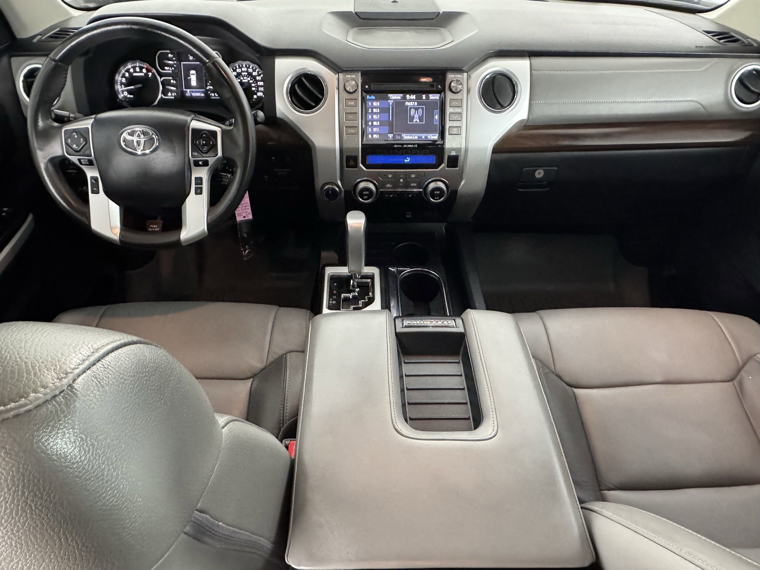 Used 2019 Toyota Tundra Limited image 19