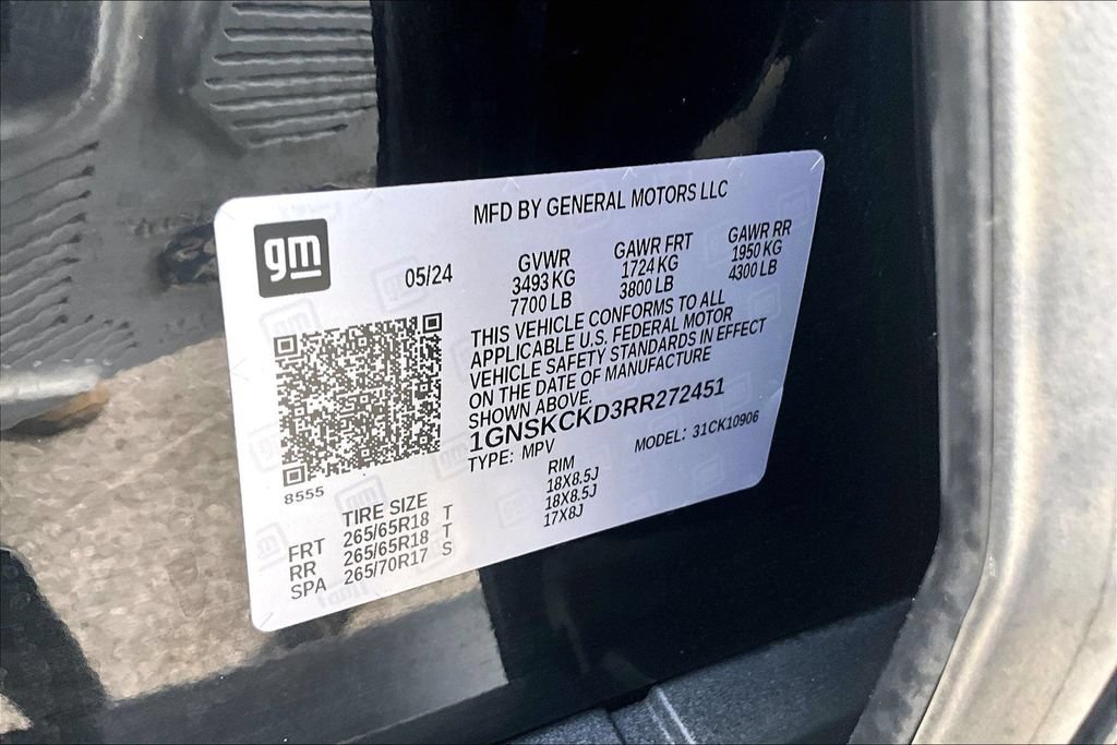 Used 2024 Chevrolet Suburban LT AWD/4WD image 19