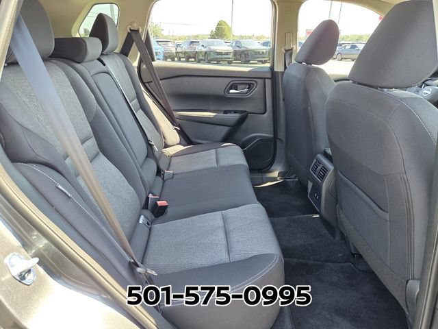 Used 2026 Nissan Rogue SV FWD image 18