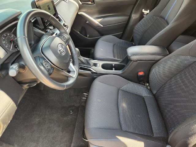 Used 2024 Toyota Corolla Cross AWD Hybrid image 9