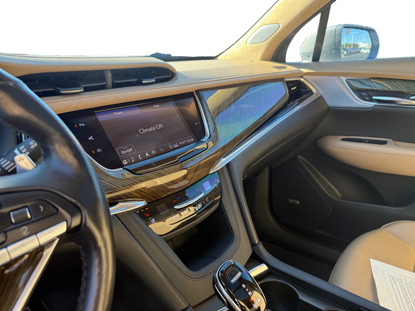 Used 2020 Cadillac XT6 Sport w/ Platinum Package image 12