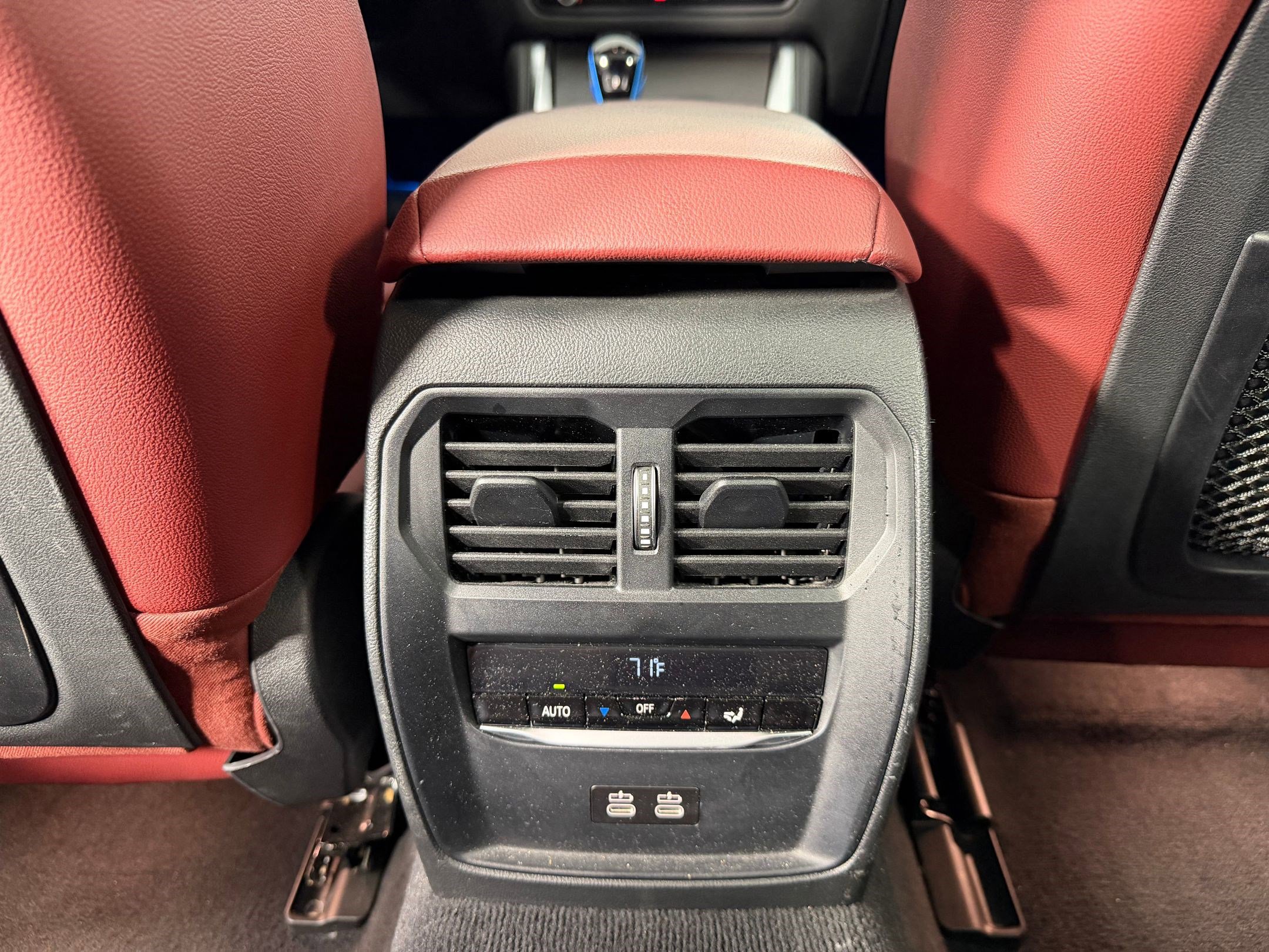 Used 2023 BMW i4 eDrive40 w/ M Sport Package image 30