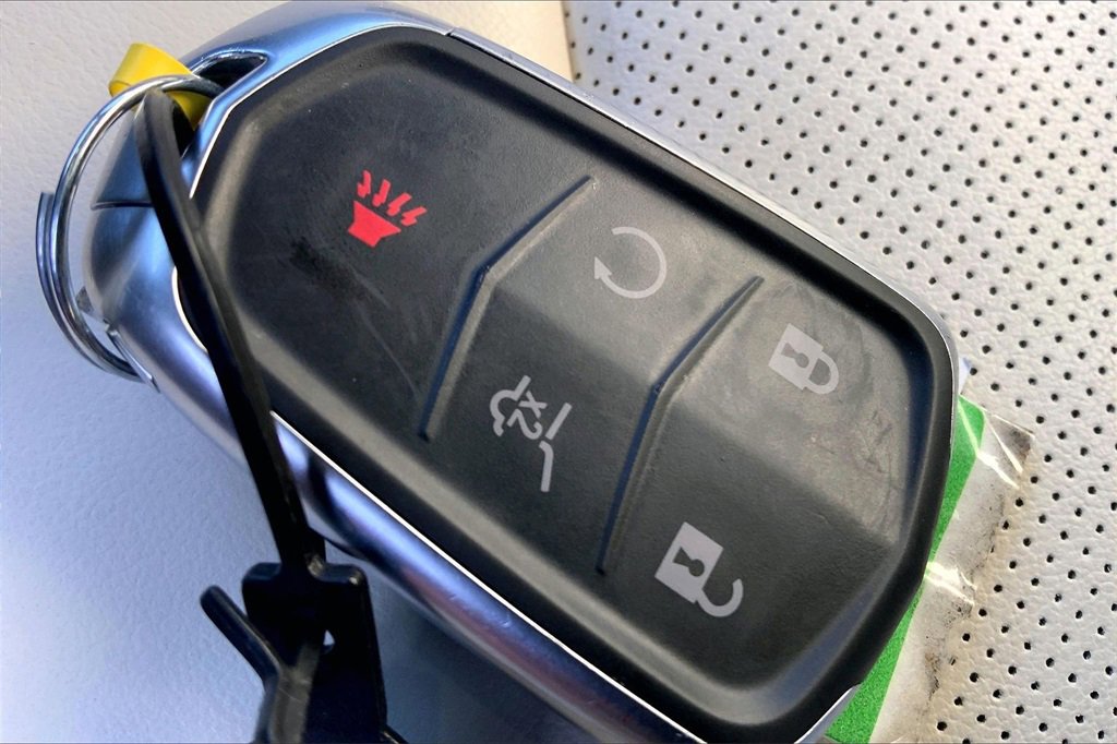 Used 2025 Cadillac XT5 Sportv image 14