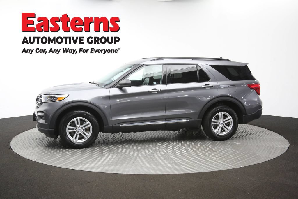 Used 2023 Ford Explorer XLT w/ Equipment Group 202A AWD/4WD image 58