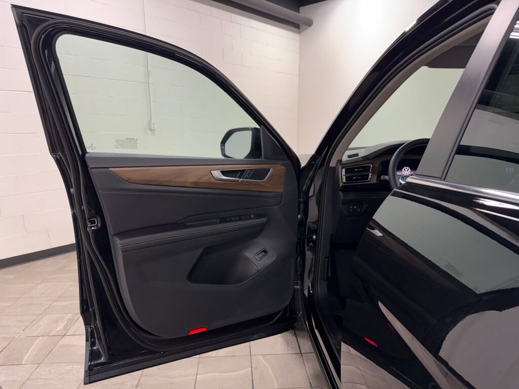 New 2026 Volkswagen Atlas SE image 20