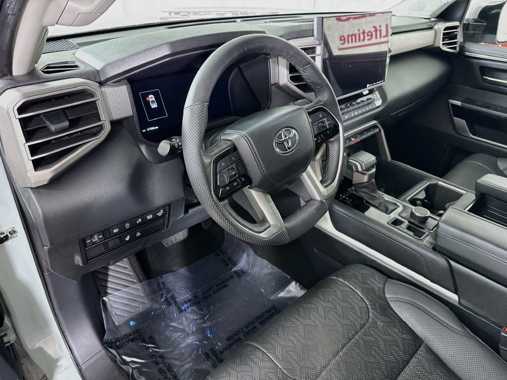 Used 2024 Toyota Tundra Limited AWD/4WD image 16