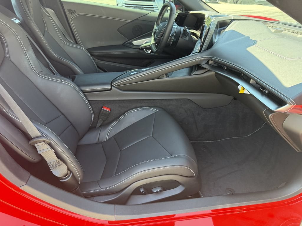 Used 2026 Chevrolet Corvette Stingray Coupe RWD image 16