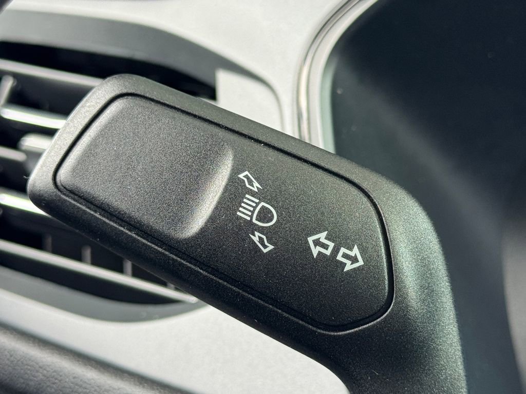 Used 2023 Ford Escape ST-Line Elite AWD/4WD image 11