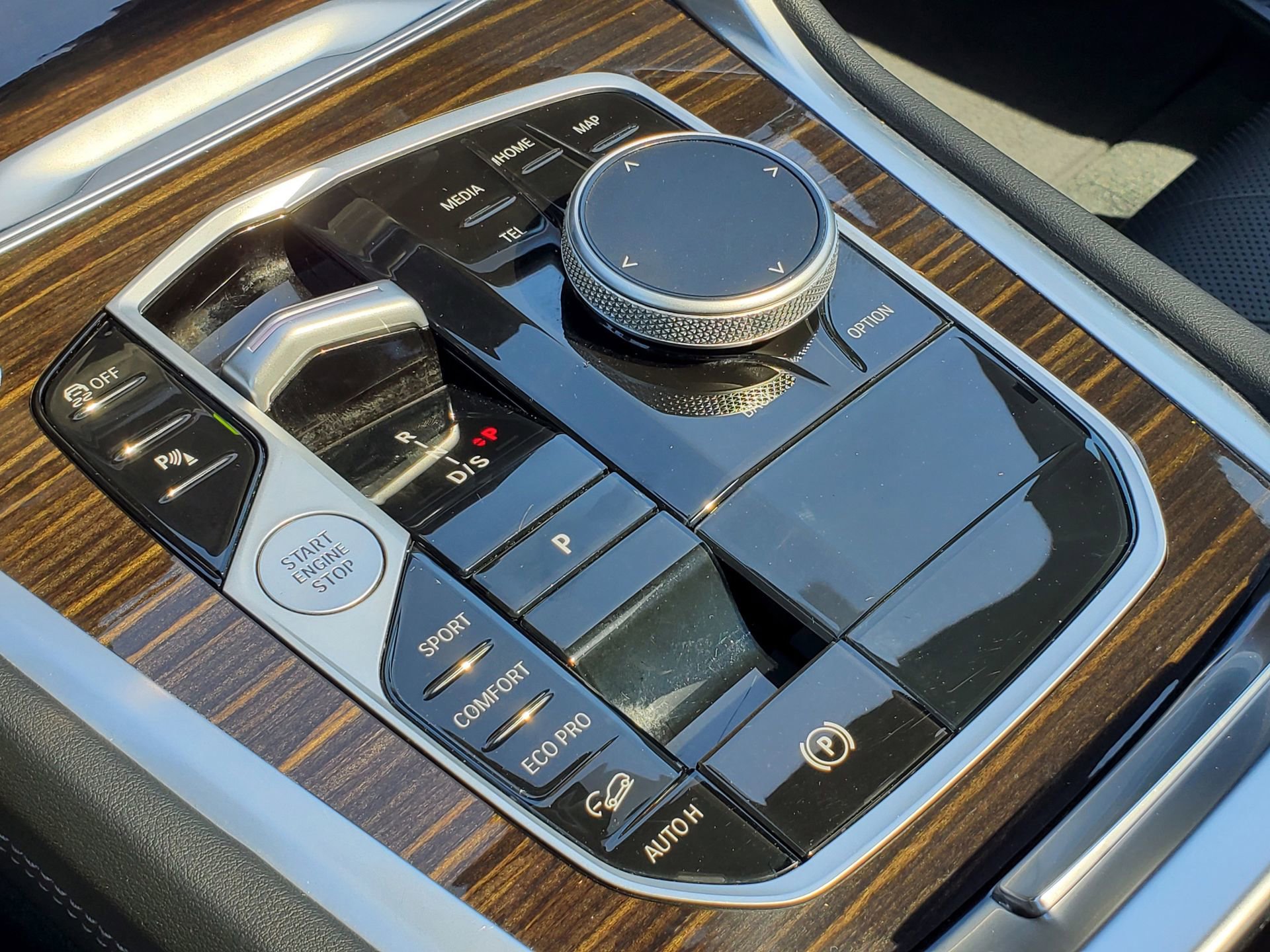 Used 2025 BMW X6 xDrive40i image 32