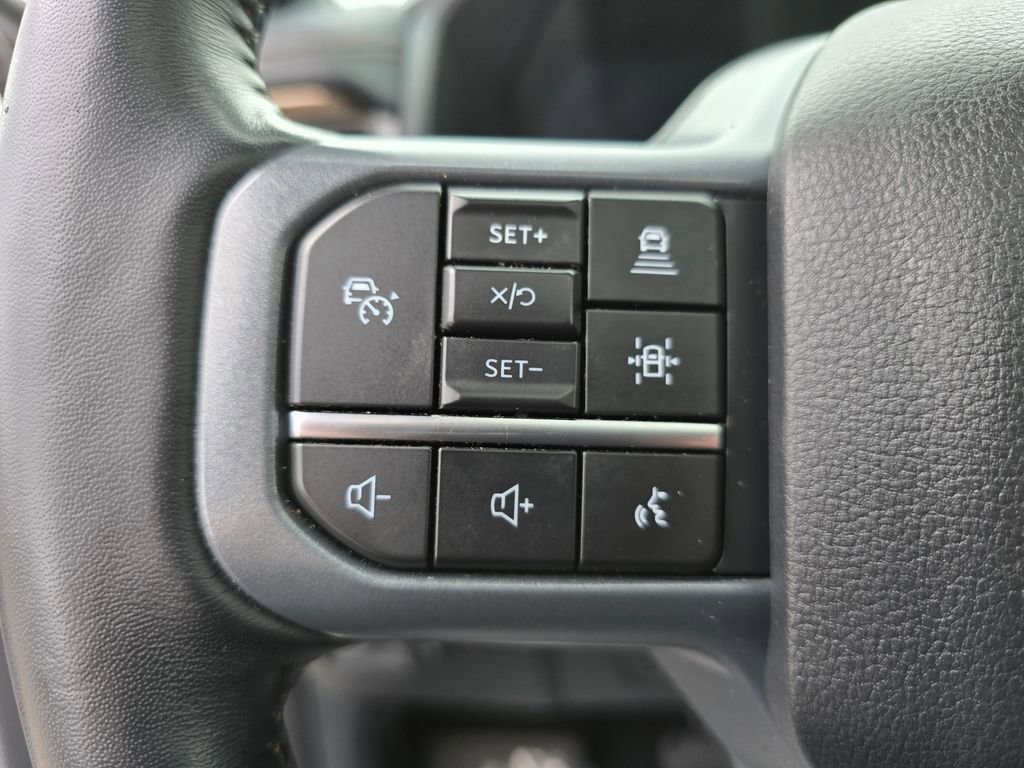 Used 2023 Ford F150 Lightning Lariat w/ Equipment Group 511A High image 19