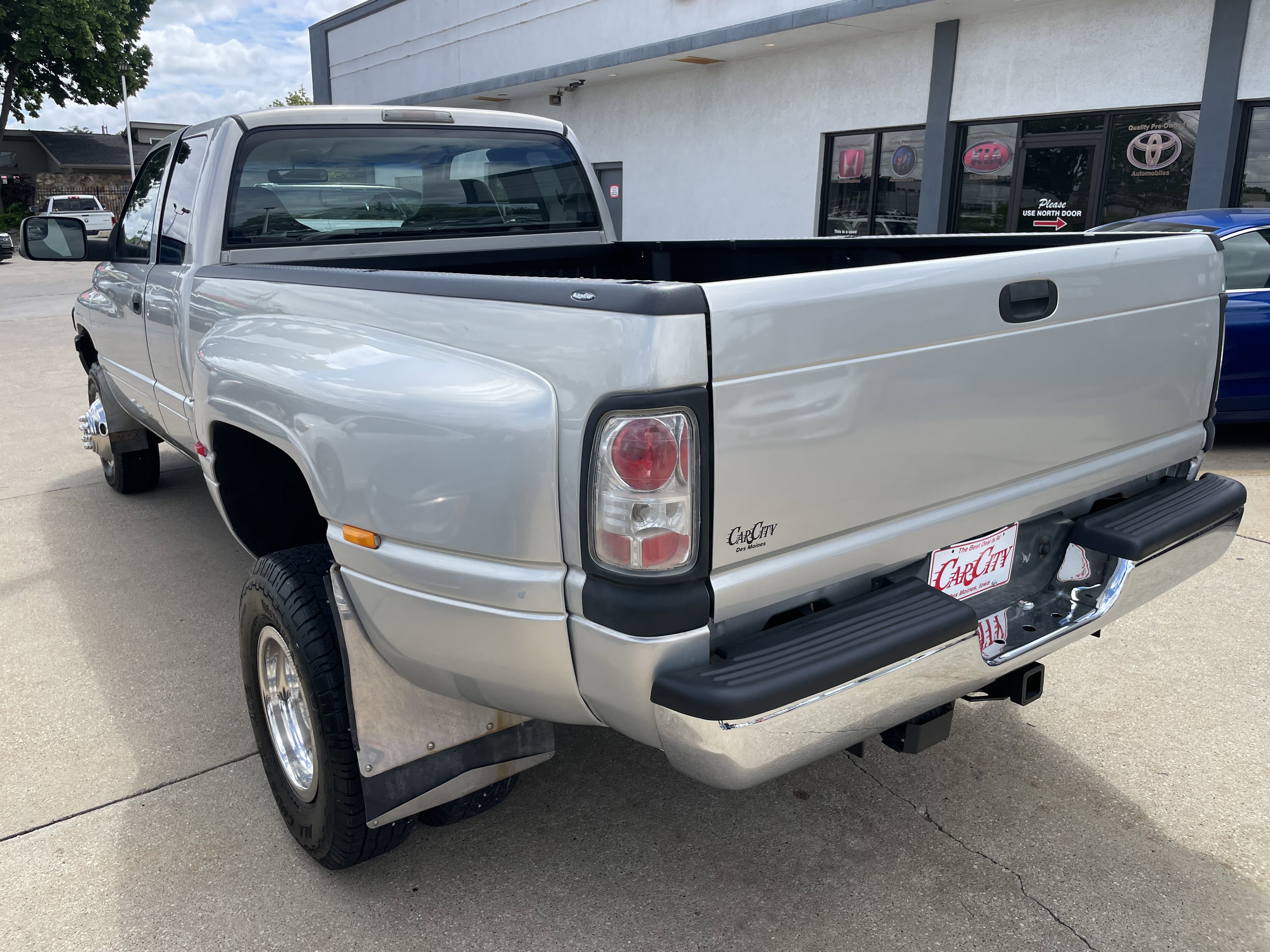 Used 2001 Dodge Ram 3500 Truck 4x4 Quad Cab image 3