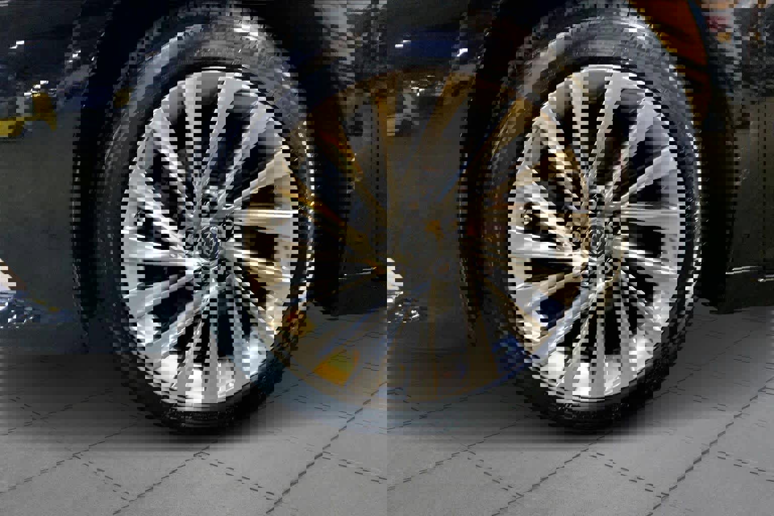 Used 2019 Lexus ES 350 w/ Luxury Package image 10