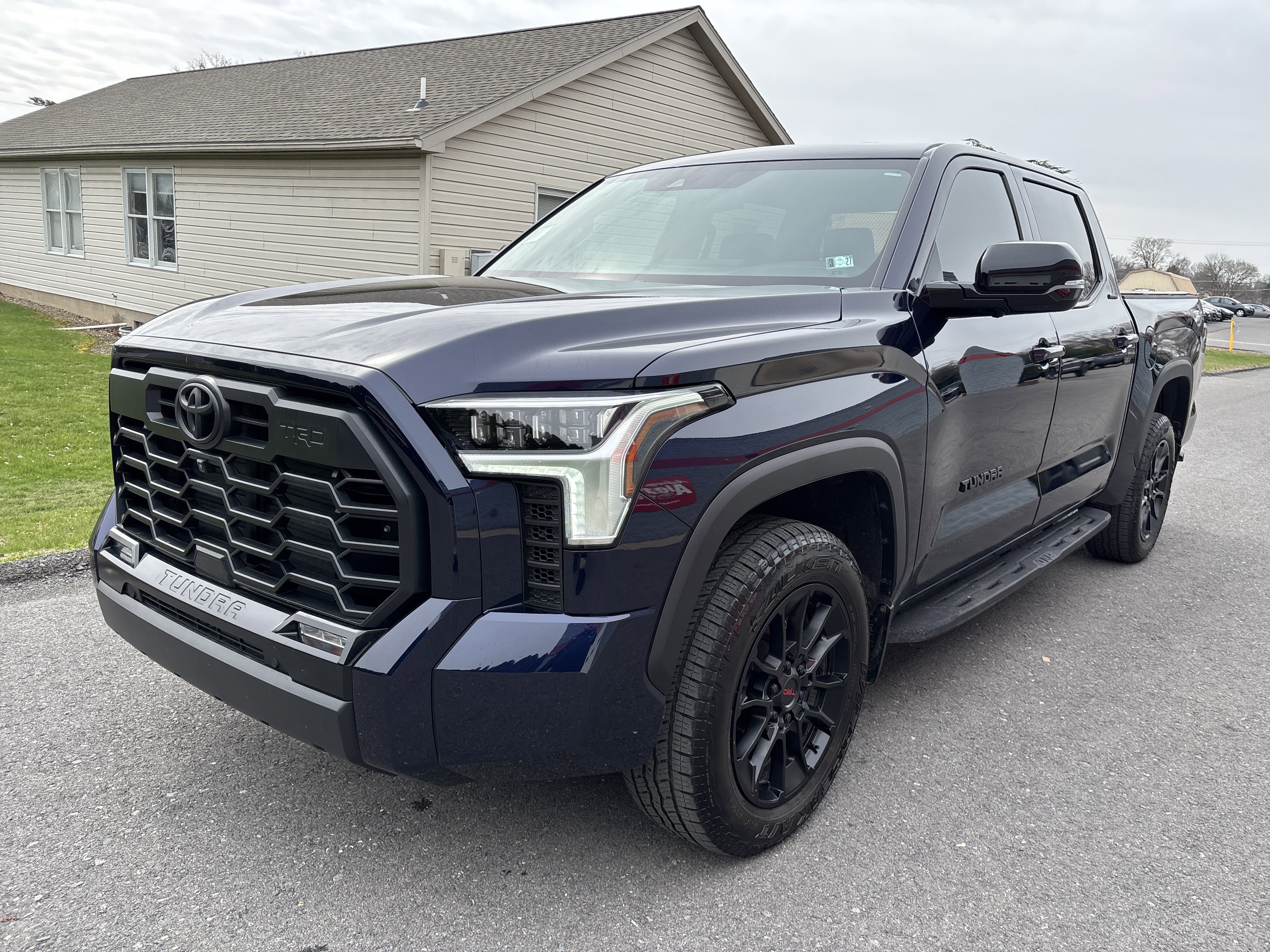 Used 2025 Toyota Tundra Limited w/ TRD Off-Road Package image 8