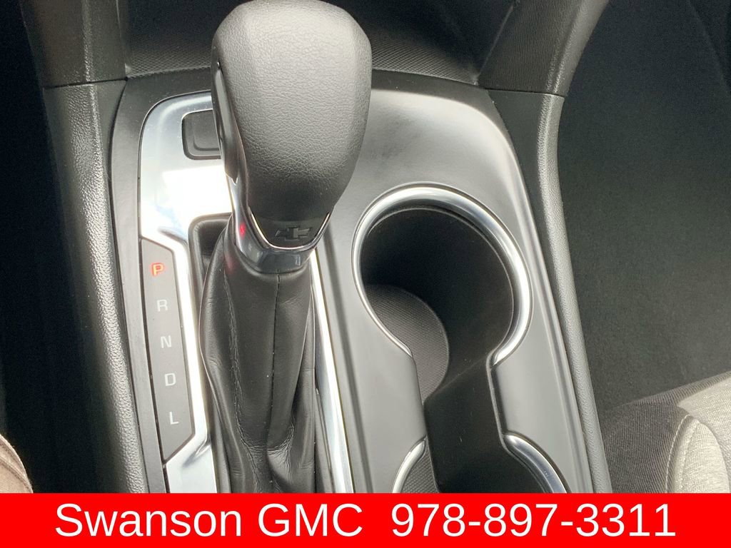 Used 2023 Chevrolet Equinox LT w/ LPO, Floor Liner Package image 16