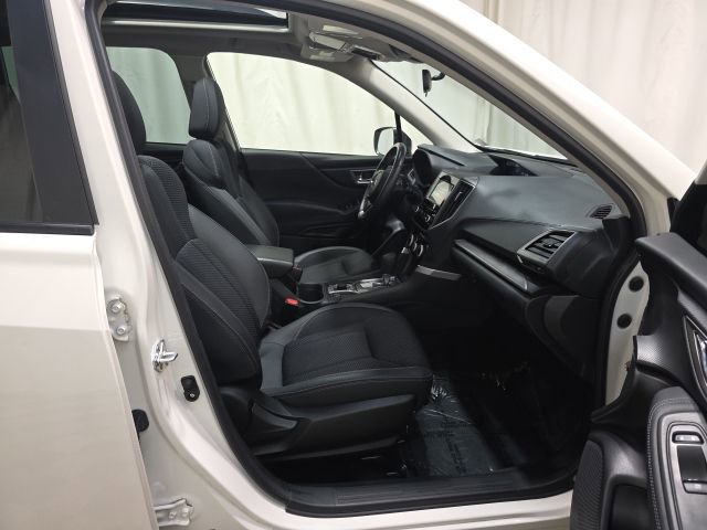 Certified 2023 Subaru Forester Premium image 32
