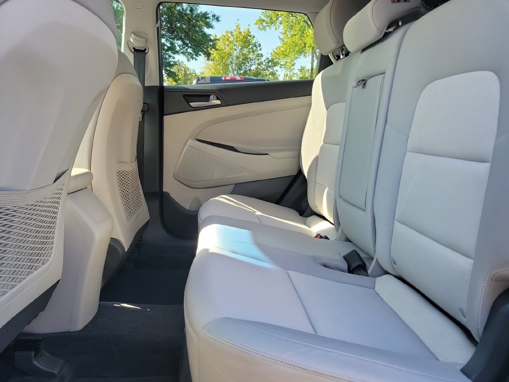 Used 2017 Hyundai Tucson SE w/ Cargo Package FWD image 17