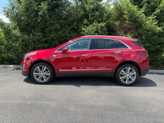 Certified 2023 Cadillac XT5 Premium Luxury w/ Technology Package AWD/4WD image 2