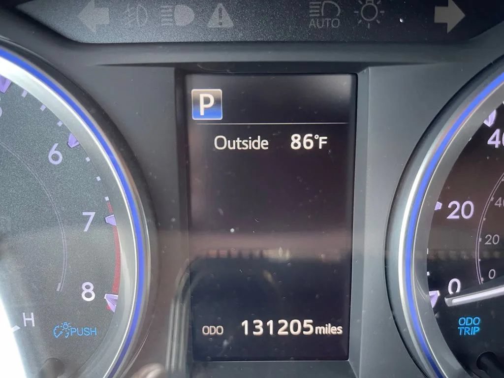 Used 2019 Toyota Highlander Limited AWD/4WD image 28