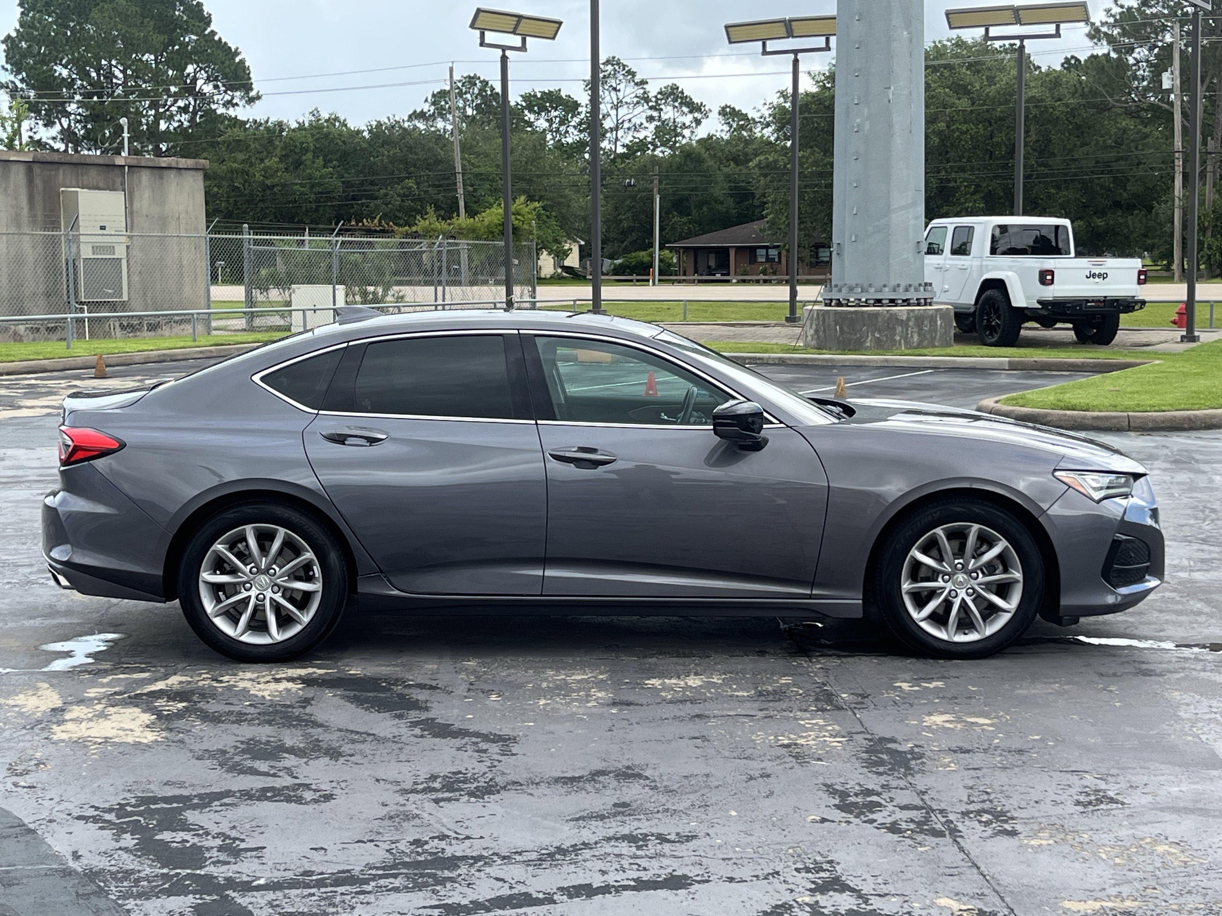 Used 2021 Acura TLX FWD image 10