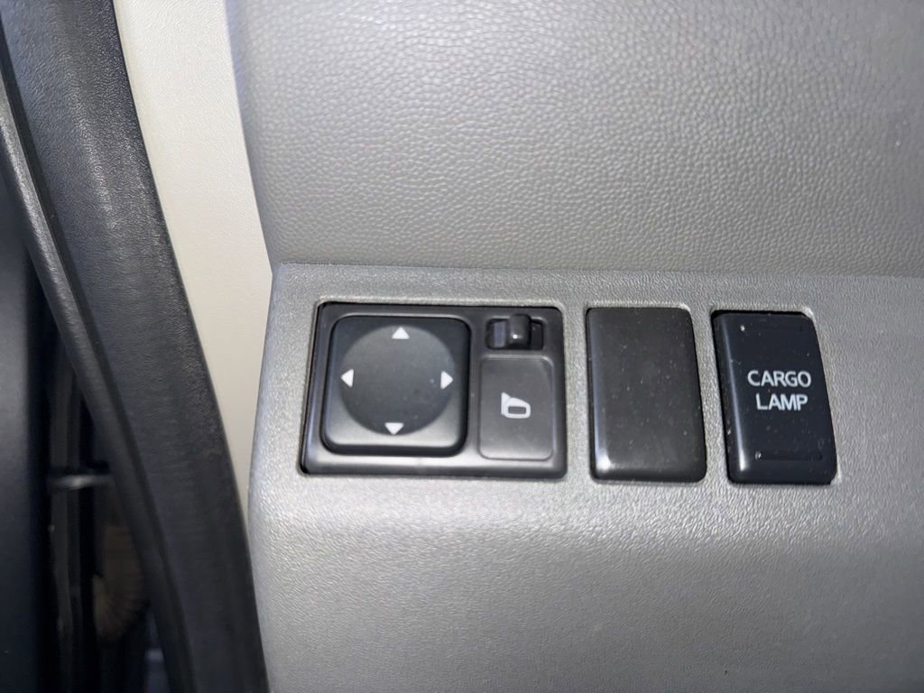 Used 2014 Nissan Frontier SV w/ SV Value Truck Package image 19