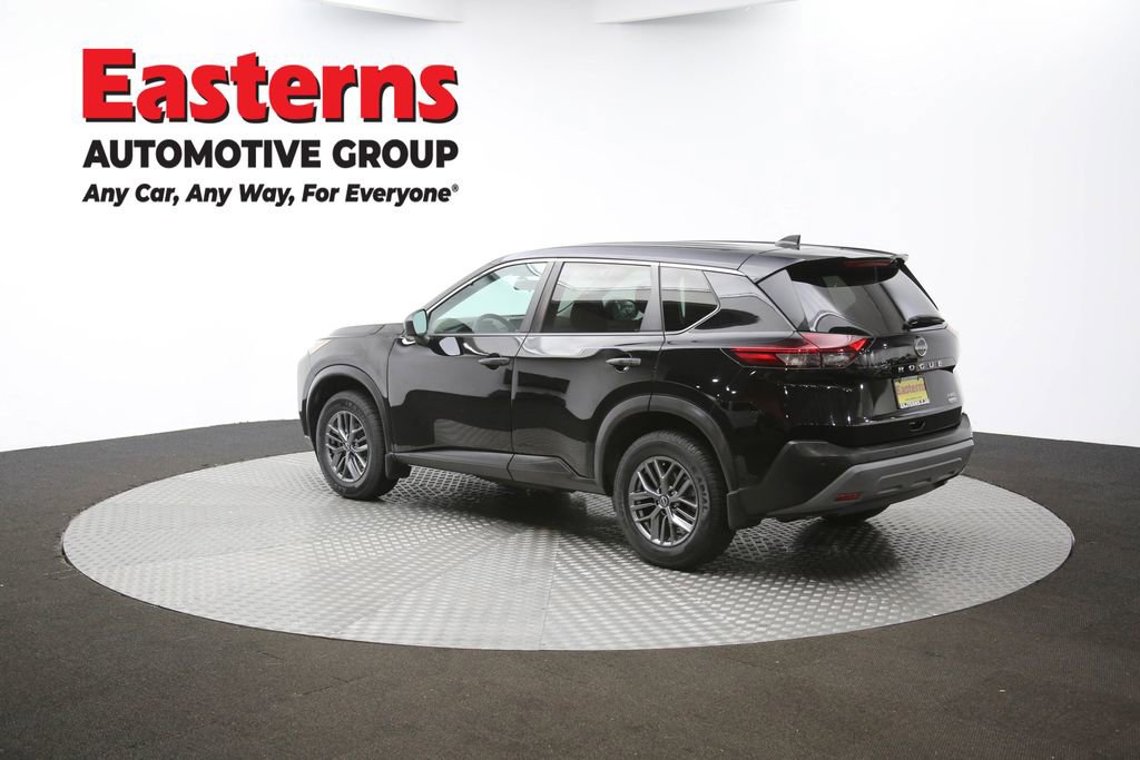 Used 2022 Nissan Rogue S image 60