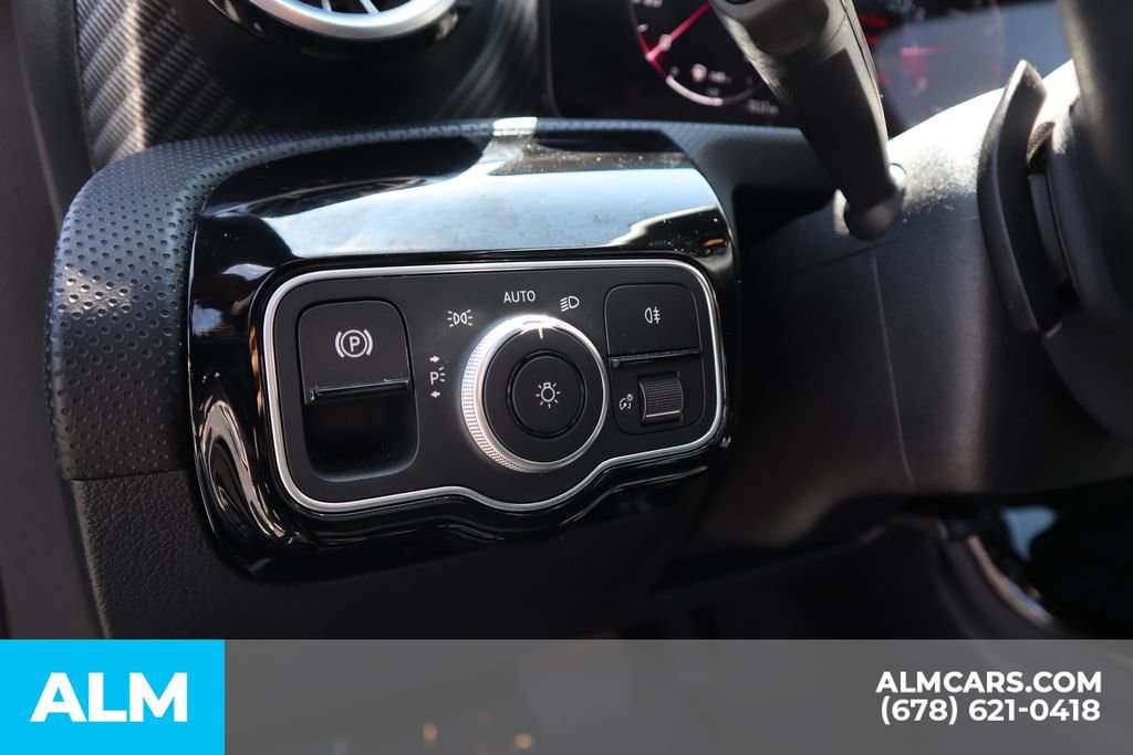 Used 2024 Mercedes-Benz CLA 250 image 13