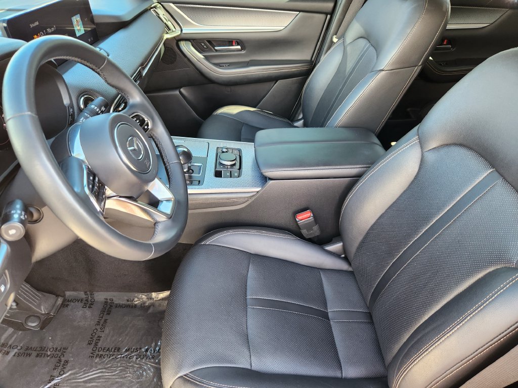 Used 2025 MAZDA CX-70 Plug-In Hybrid w/ Premium Pkg AWD/4WD image 4