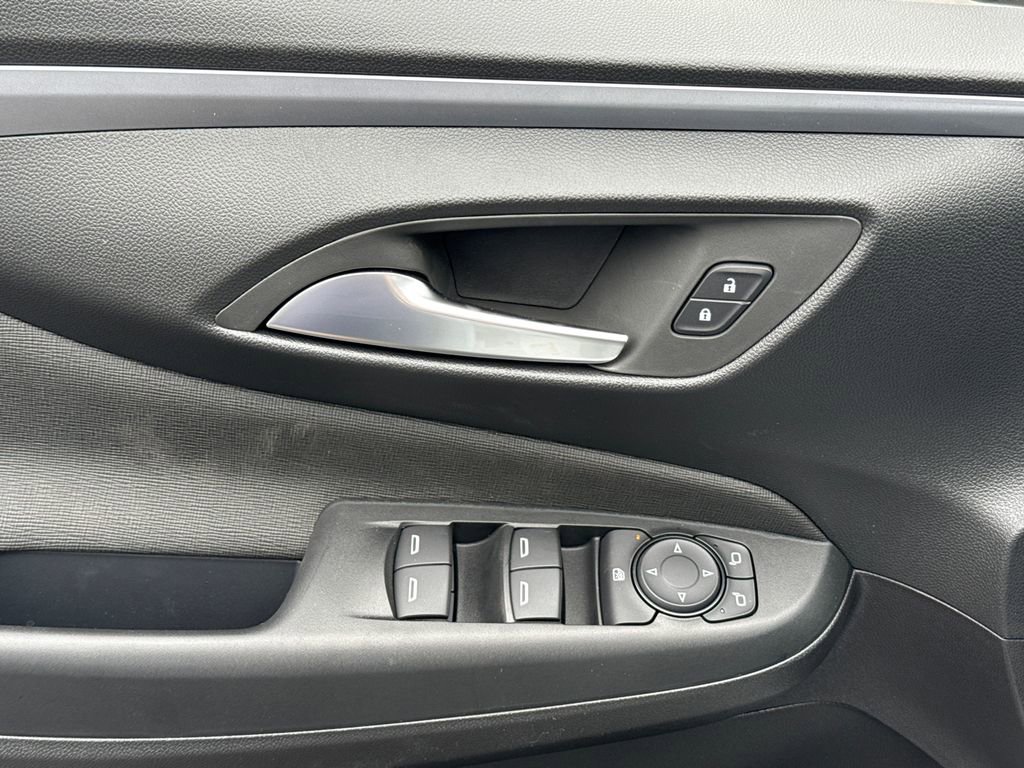 New 2026 Buick Envista Sport Touring w/ Advanced Safety Package FWD image 14