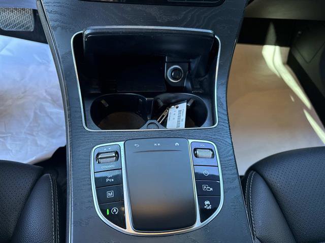 Used 2021 Mercedes-Benz GLC 300 4MATIC image 23