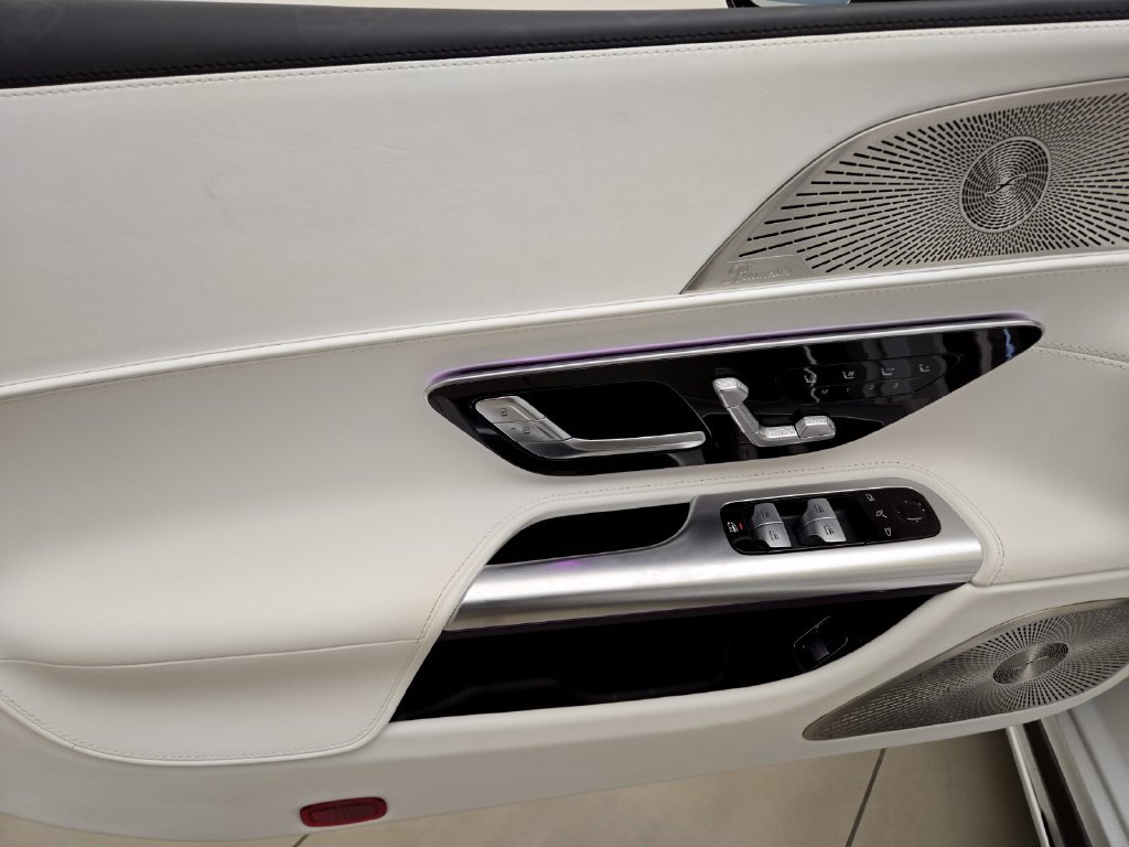 Used 2026 Mercedes-Benz Maybach SL 680 image 27