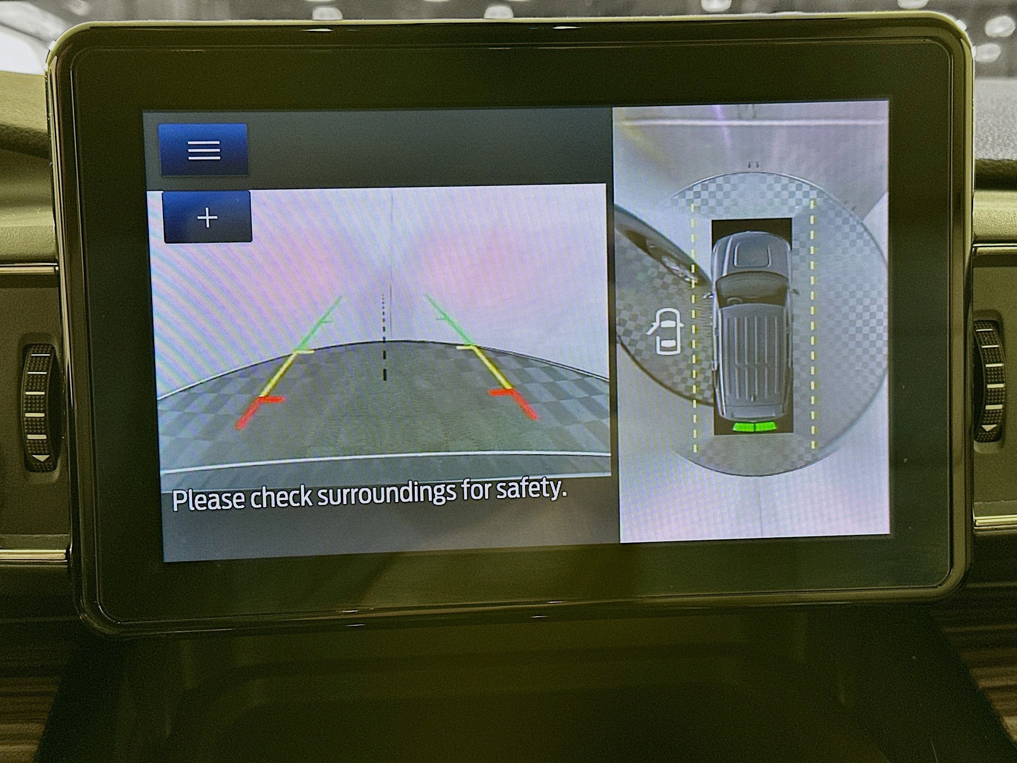 Used 2022 Ford Explorer Limited image 23