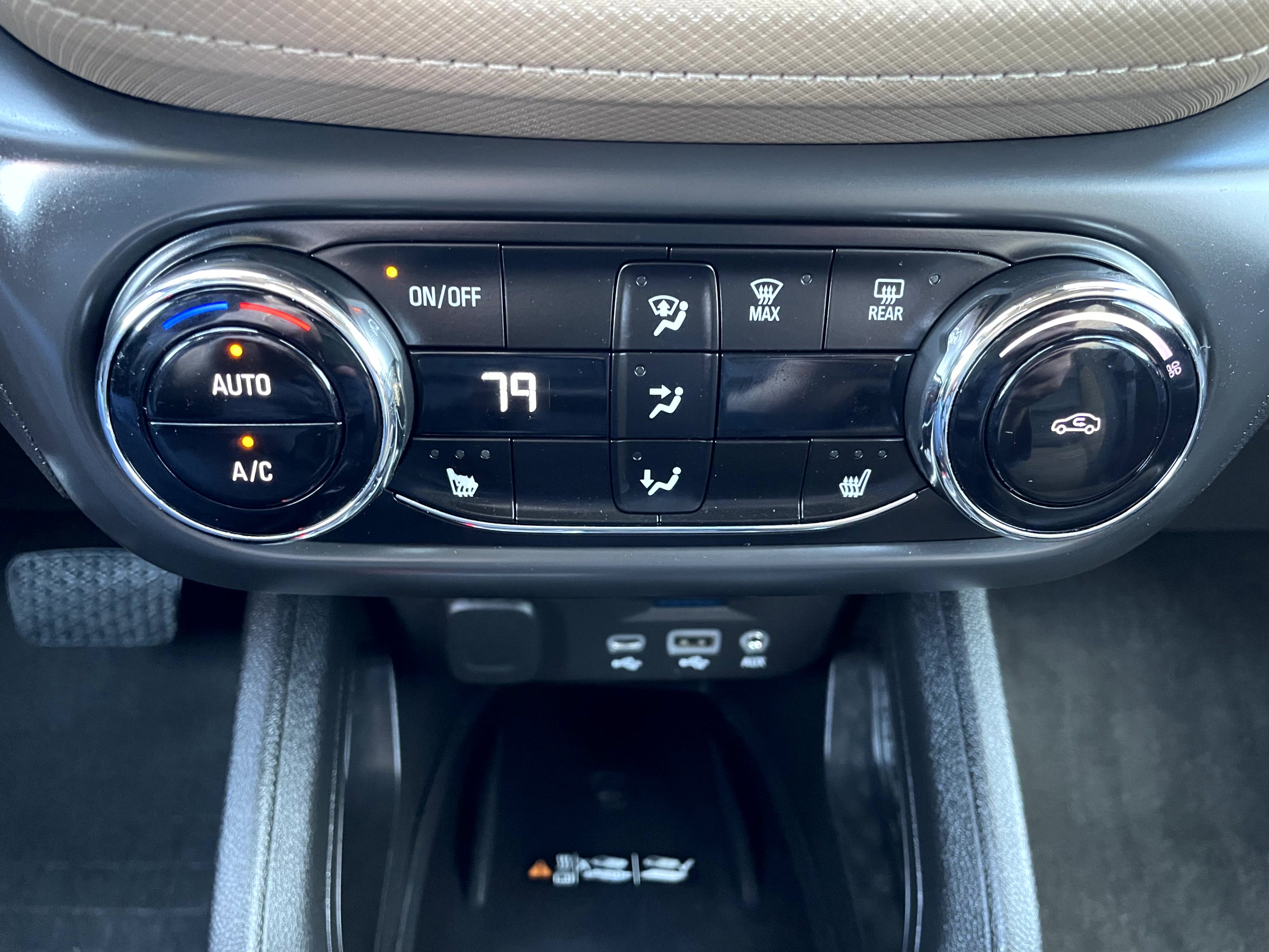 Used 2021 Chevrolet TrailBlazer ACTIV w/ Sun and Liftgate Package AWD/4WD image 18