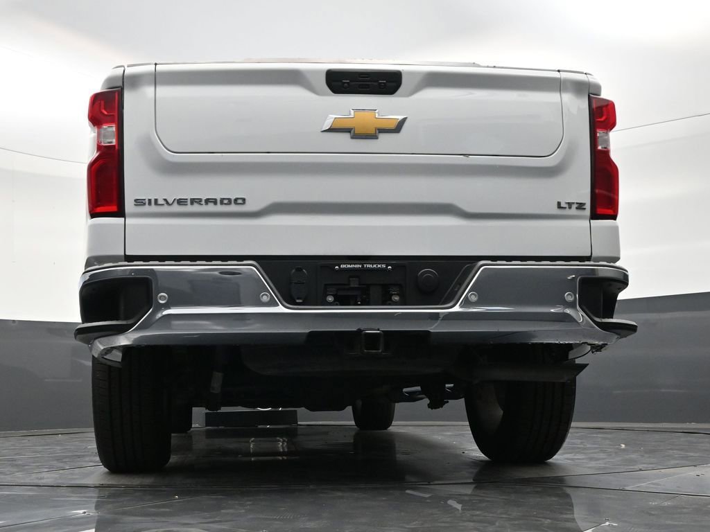 Used 2021 Chevrolet Silverado 1500 LTZ w/ LTZ Premium Package image 23