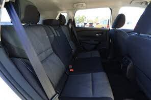 Used 2024 Nissan Rogue SV image 25