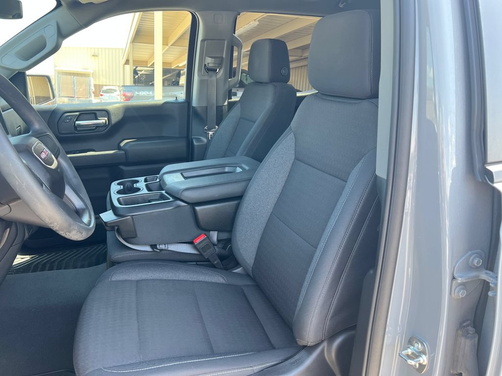 Used 2025 GMC Sierra 1500 Pro w/ Graphite Edition RWD image 21