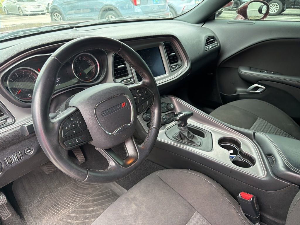 Used 2023 Dodge Challenger GT image 8